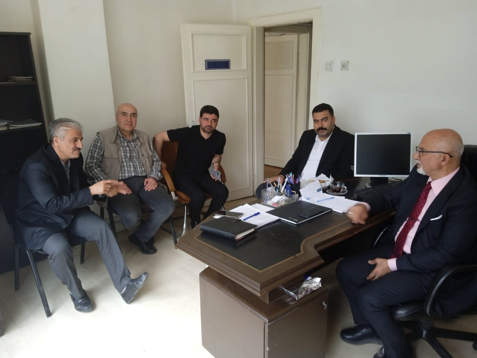 Onur Hareketi Başkan Vekili Orhan Uslu, Liberal Parti Genel Başkanı Zübeyir Gülabi’yi ziyaret etti