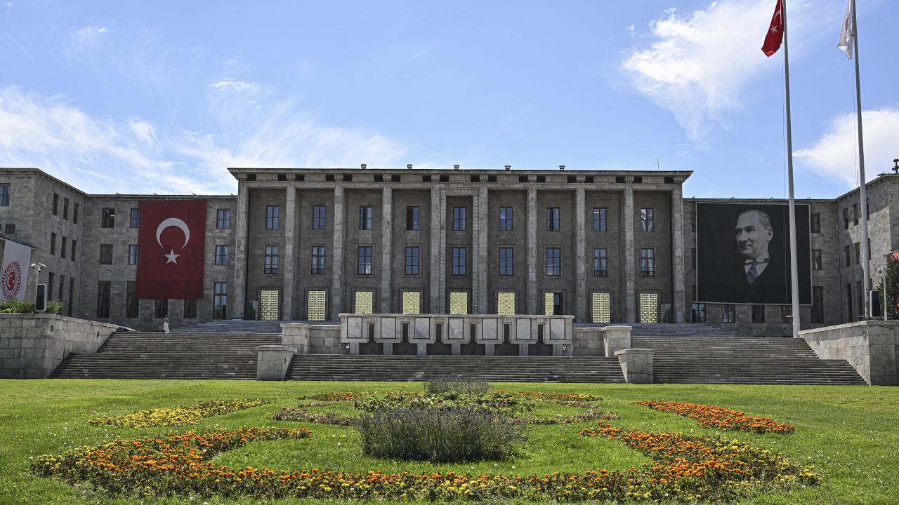 “9. Yargı Paketi” Yasalaştı: İşte Getirdiği Değişiklikler