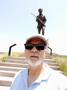 Liberal Parti Genel Başkanı Zübeyir Gülabi Dumlupınar Şehitliğini Ziyaret Etti