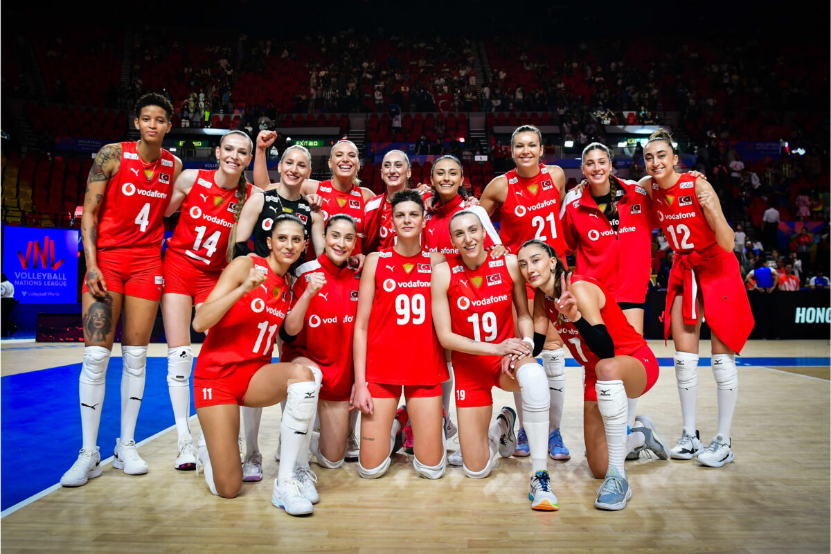 Filenin Sultanları Dominik Cumhuriyeti’ni 3 – 1 Mağlup Etti