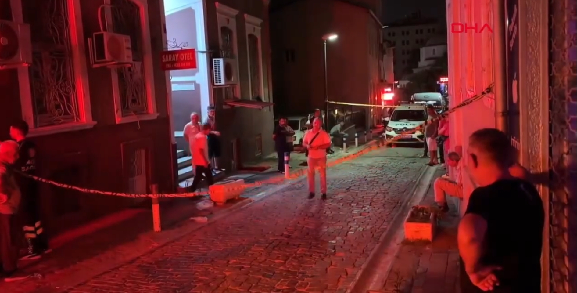 İzmir’de Otel Odasında 2 Kardeş Ölü Bulundu