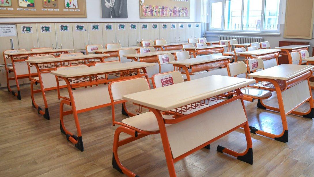 Özel Okul Ücretlerindeki Artış Velileri Endişelendiriyor