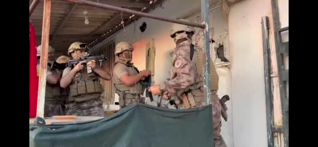 Antalya Merkezli “KUYU-27” Operasyonu: 32 Şüpheli Yakalandı