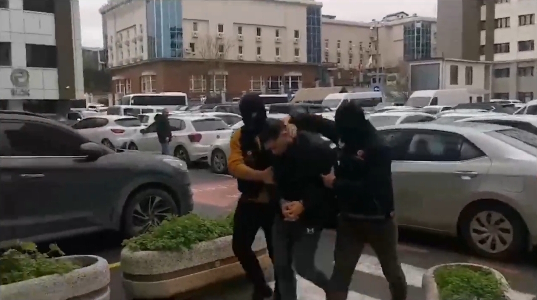 Kırmızı Bültenle Aranan Uyuşturucu Karteli Elebaşı Sammy Ali, “Kartel-4” Operasyonuyla İstanbul’da Yakalandı