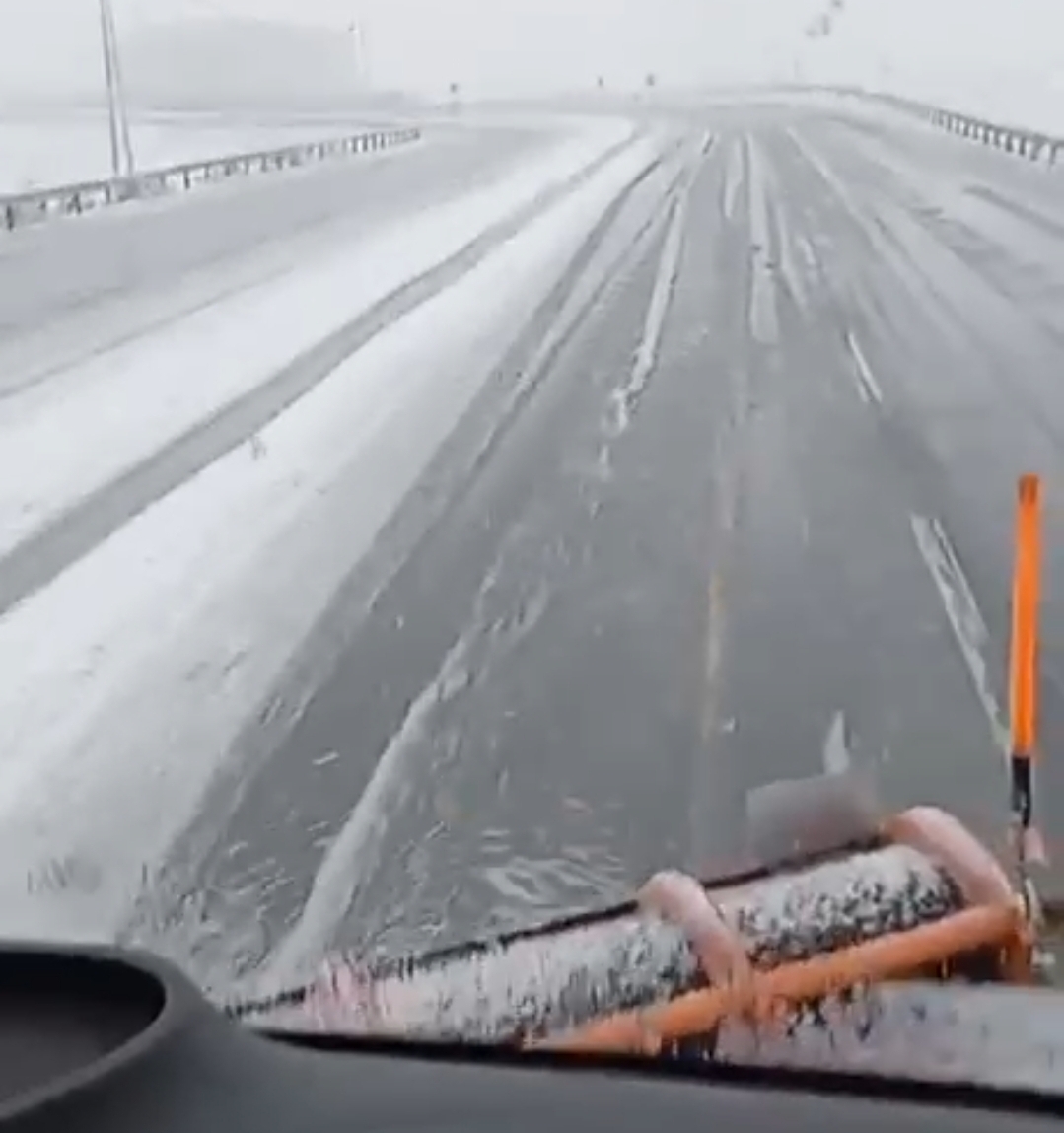 İstanbul’da Kar Yağışı Alarmı: İBB Teyakkuzda