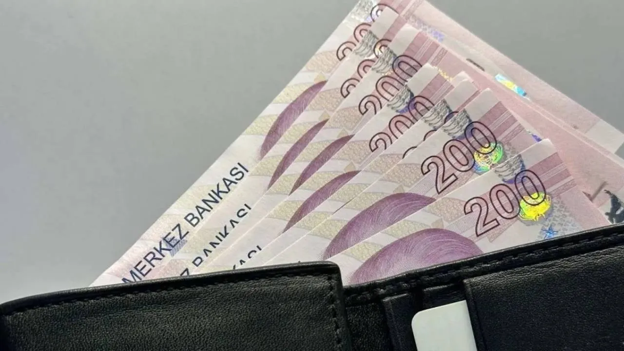 Emeklilere Bayram İkramiyesi Müjdesi: 4 Bin Lira Civarı Olması Bekleniyor