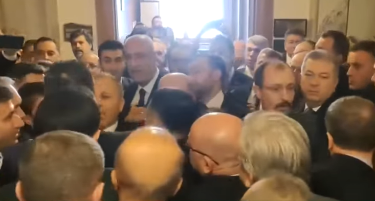 TBMM Plan ve Bütçe Komisyonu’nda Kayyım Gerilimi: Arbede Çıktı