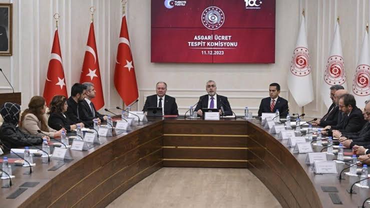 Asgari Ücret Tespit Komisyonu İlk Toplantısını 10 Aralık’ta Yapacak