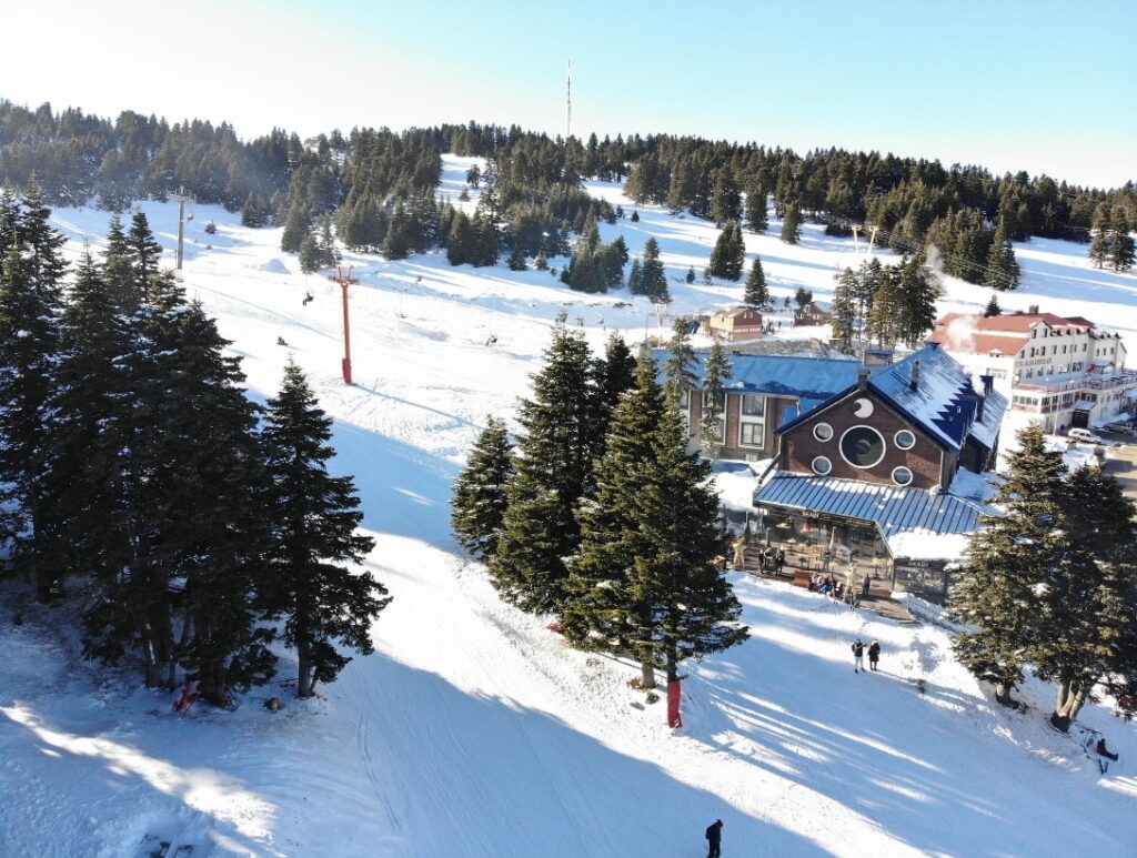 Uludağ’da Kış Tatili Fiyatları Rekor Seviyede: Gecelik 130.000 TL’ye Kadar Çıkıyor