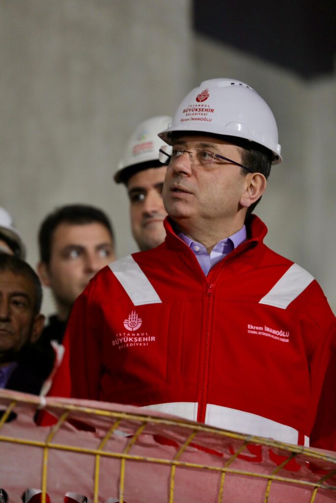 İBB Başkanı Ekrem İmamoğlu’ndan Altyapı Yatırımları Hakkında Açıklama