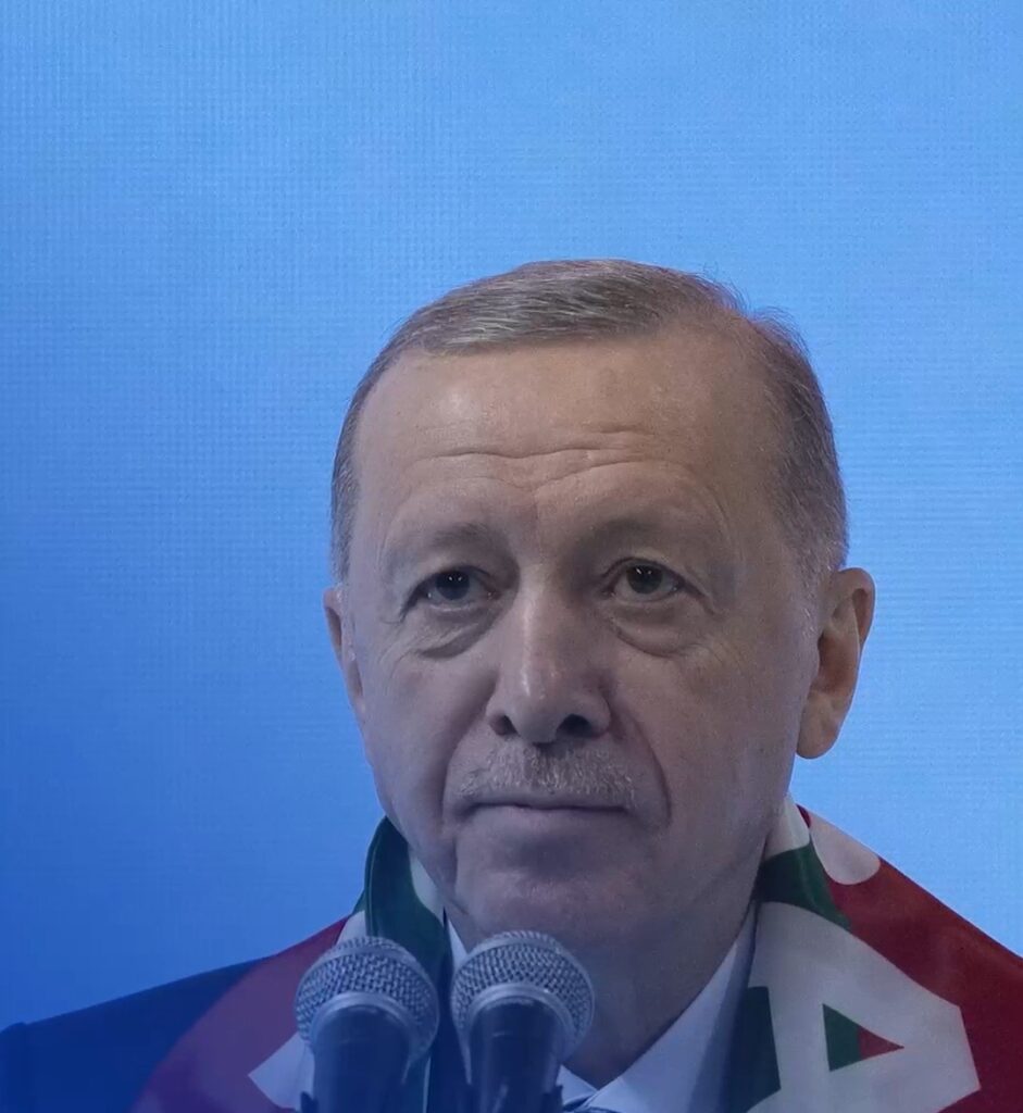 Cumhurbaşkanı Erdoğan: “Terörle demokrasi yan yana olmaz”