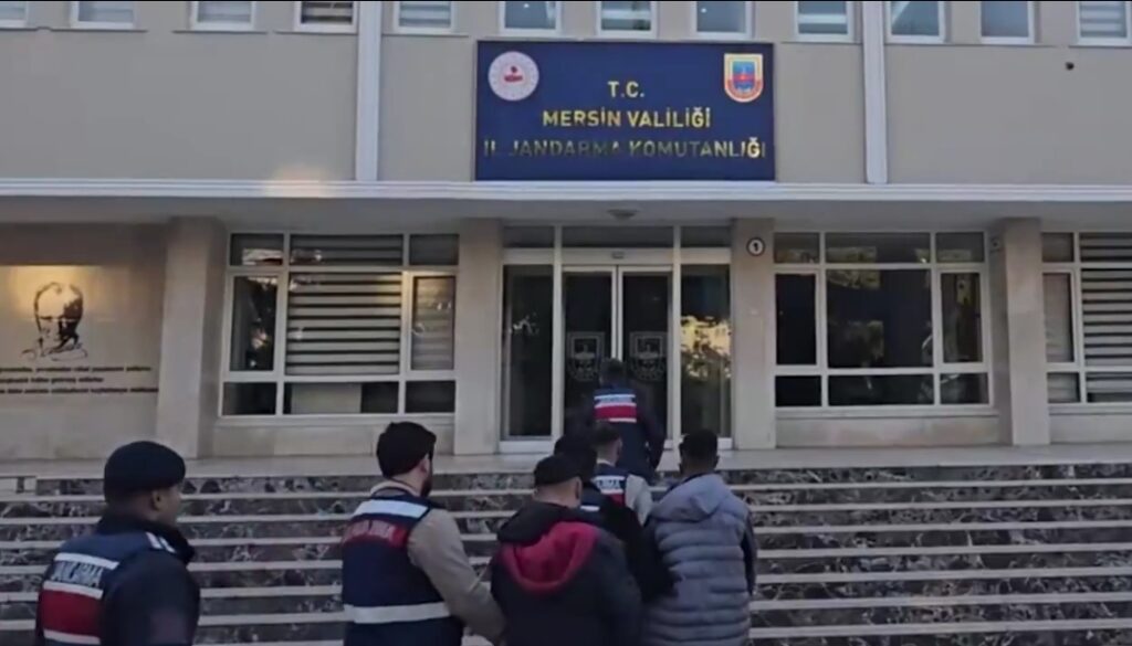 İçişleri Bakanı Ali Yerlikaya’dan PKK/KCK Terör Örgütüne Yönelik Büyük Operasyon: 240 Şüpheli Yakalandı