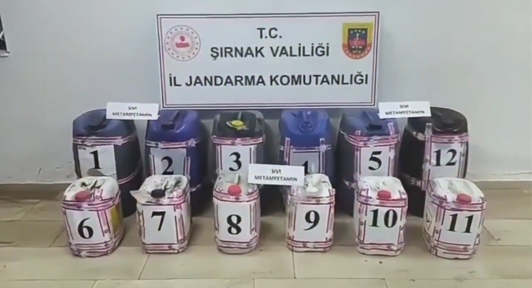 Şırnak’ta “NARKOKAPAN-11” Operasyonu: 375 Litre Sıvı Metamfetamin Ele Geçirildi