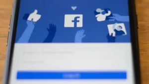 Meta, Yapay Zeka Tarafından Oluşturulan Hesaplarını Sildi