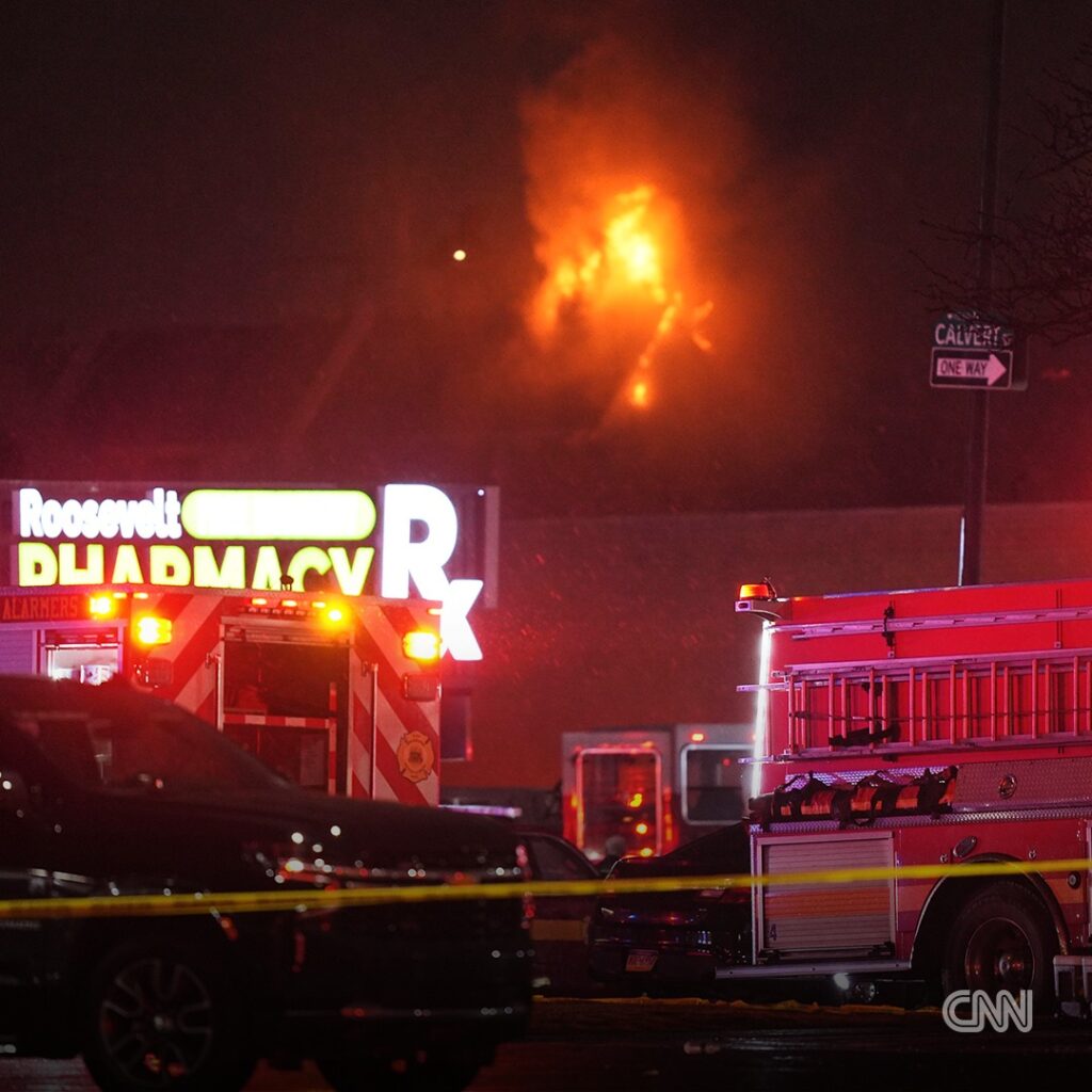 ABD, Philadelphia’da Medevac Jeti Düştü: 6 Kişi Hayatını Kaybetti