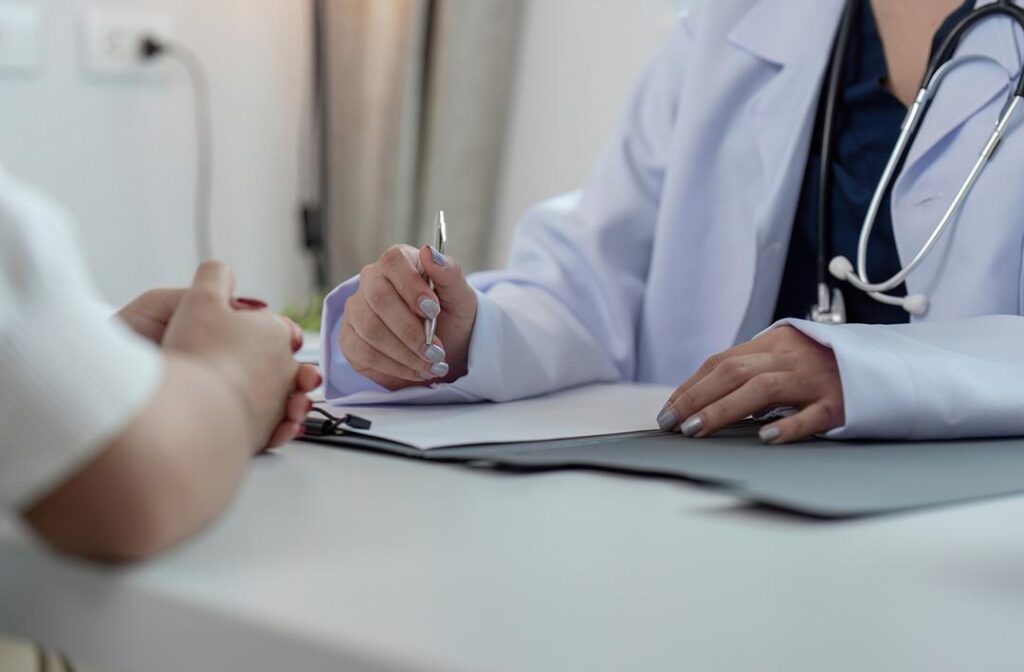 Aile Hekimliğinde Yeni Dönem: 7/24 Hizmet ve Aile Hekimi Değişikliği Süresi 1 Aya İndirildi