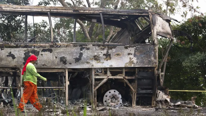 Meksika’nın Güneyinde Otobüs Kazası: 41 Ölü