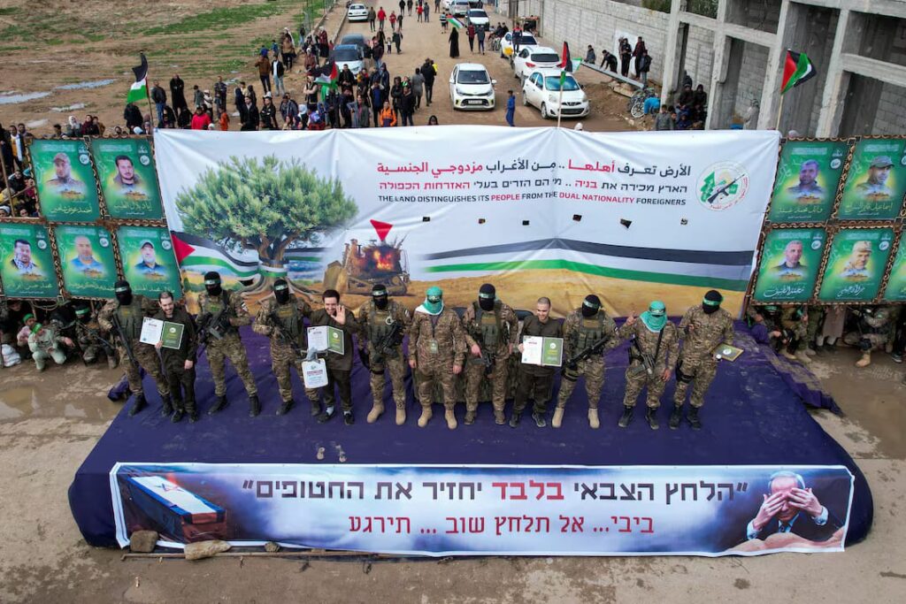 İsrail, 620 Filistinli Mahkumun Serbest Bırakılmasını Erteledi