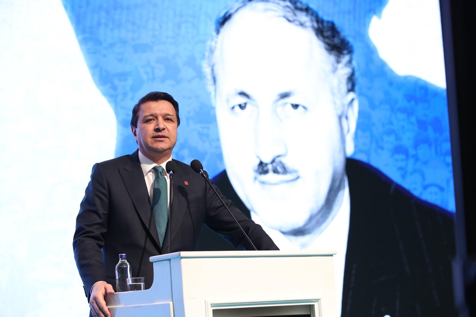 Necmettin Erbakan’ı Anma Programında Gençlik ve Heyecan Rüzgarı Esti