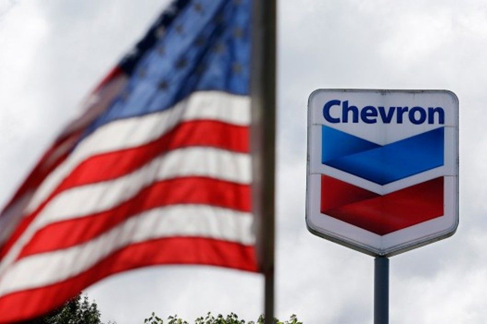 Trump, Chevron’un Venezuela Operasyon İznini İptal Etti: Maduro’ya Baskı Artıyor