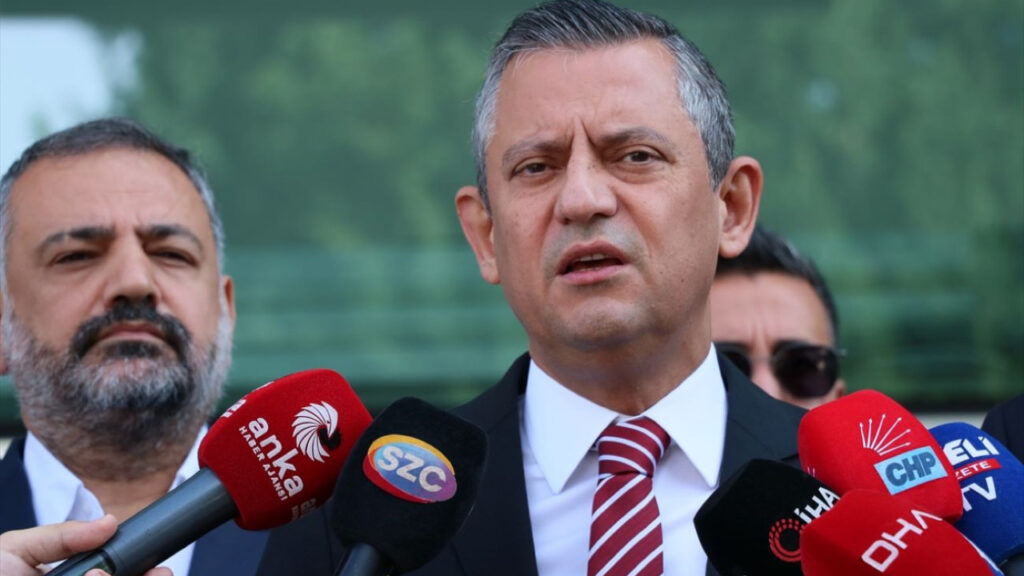 CHP Genel Başkanı Özgür Özel’den Çarpıcı Açıklamalar: Demokrasi, Barış ve Cumhuriyet Vurgusu