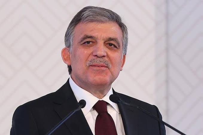 Abdullah Gül’den Ekrem İmamoğlu’nun Gözaltına Alınması Hakkında Çarpıcı Açıklama
