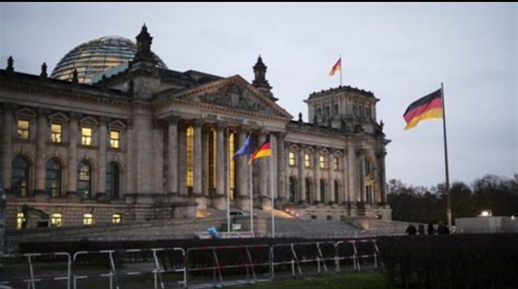 Almanya, Türk, Afgan ve Suriyelilere Kapılarını Tamamen Kapatıyor: CDU/CSU ve SPD Koalisyonunda İltica Politikaları Değişiyor