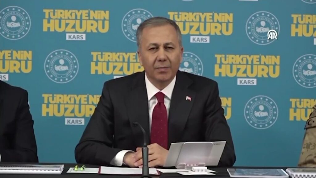 İçişleri Bakanı Ali Yerlikaya, Sahipsiz Köpeklerle İlgili Açıklamalarda Bulundu: “Sorumluluğumuzu Yerine Getirmeliyiz”