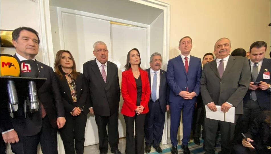 DEM Parti’den MHP’ye Ziyaret: “Faydalı Bir Görüşme Oldu”