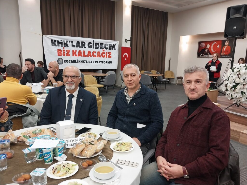Liberal Parti, İzmit KHK Platformu’nun İftar Programına Katıldı