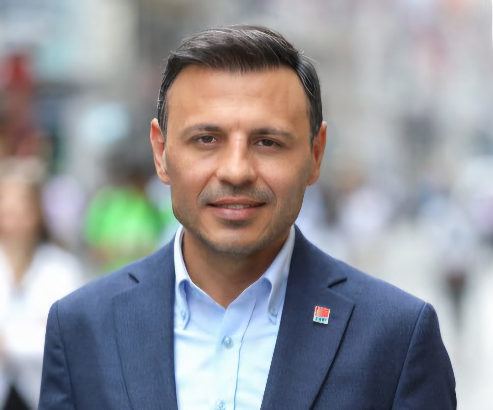 CHP İstanbul İl Başkanı Özgür Çelik’ten Dayanışma Mesajı: “İBB ve İlçe Belediyelerimiz Sahada!”