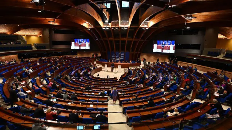 AKPM’de Acil Türkiye Oturumu: İmamoğlu İçin Sert Çağrılar Gündemde