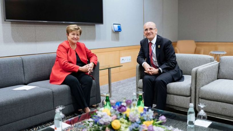 IMF Başkanı Kristalina Georgieva’dan Türkiye Ekonomisine Güven Mesajı: Şimşek ile Büyüme Odaklı Görüşme