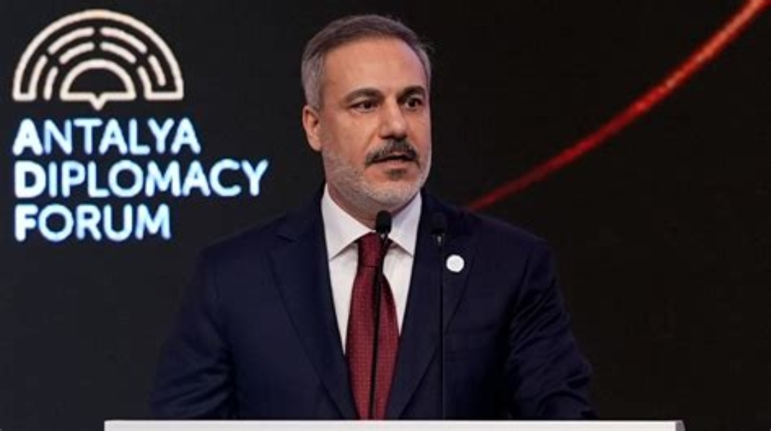 Hakan Fidan’dan Kritik Açıklamalar: Erdoğan-Trump Görüşmesi ve Suriye Ziyareti Gündemde