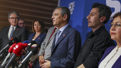 Özgür Özel: “Türk Siyasetinin En Soldan En Sağa Destek Verdiği Süreçler Yaşıyoruz”