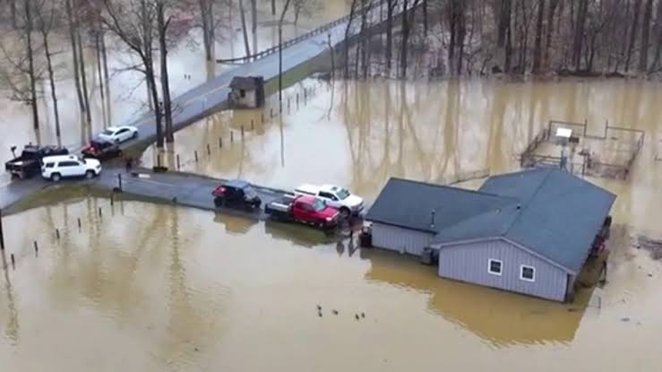 ABD’yi Vuran Sel Felaketi: Oklahoma’da Kadın ve Çocuk Hayatını Kaybetti!