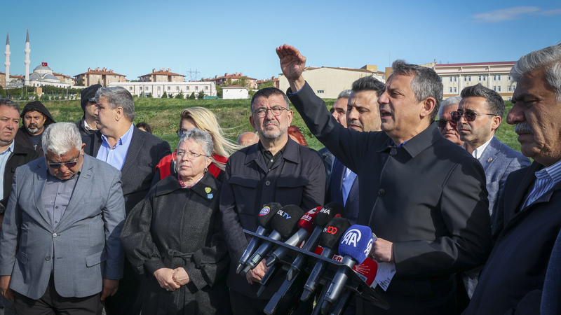 Özgür Özel: “Ekrem İmamoğlu Bu Vakitten Sonra Adaylıktan Çekilemez”