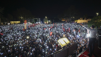 CHP Genel Başkanı Özgür Özel: “Safları Sıklaştırın Çocuklar, Bu Kavga Faşizme Karşı, Bu Kavga Hürriyet Kavgasıdır”