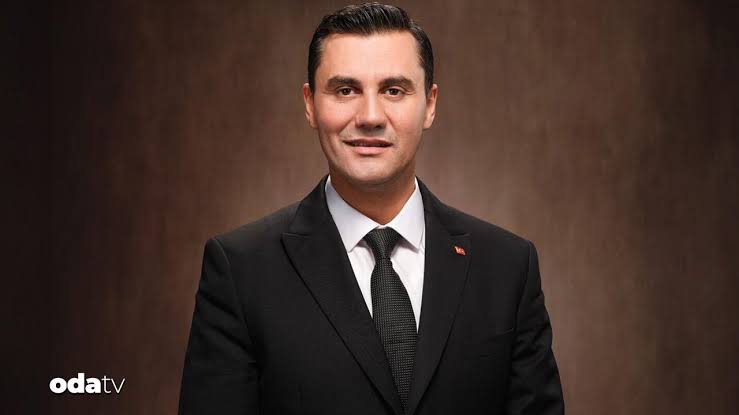 Manisa Büyükşehir Belediye Başkanı Ferdi Zeyrek Hayatını Kaybetti