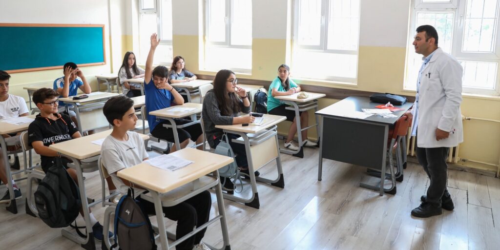 📢 MEB: Yaz Okulları ve DYK Kursları 1 Temmuz’da Başlıyor