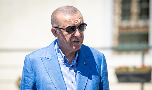 Cumhurbaşkanı Erdoğan: “Yangınlara Karşı 25 Bin Personel, 27 Uçak ve 105 Helikopterle Mücadele Ediyoruz”