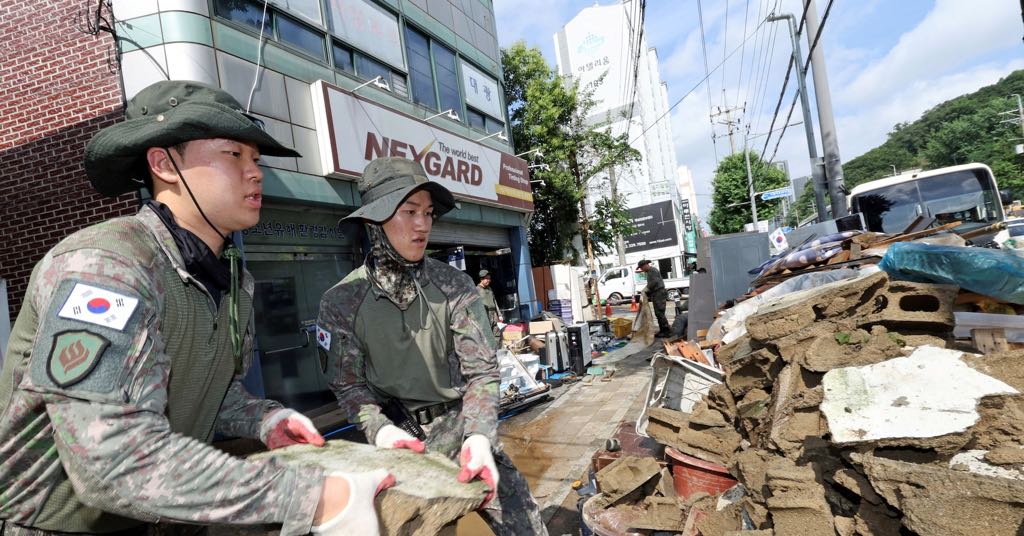 🇰🇷 Güney Kore’de Şiddetli Yağış: Gapyeong’da Toprak Kayması Can Aldı, Ülke Genelinde Ölü Sayısı 17’ye Yükseldi