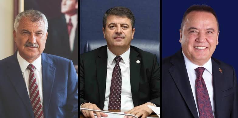 📌 CHP’li 4 Belediye Başkanına Gözaltı Şoku!
