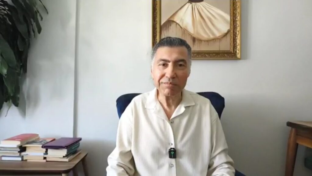 TRT Eski Spikeri Sırrı Er’den Anlamlı Paylaşım: “Yaşamak Şakaya Gelmez”