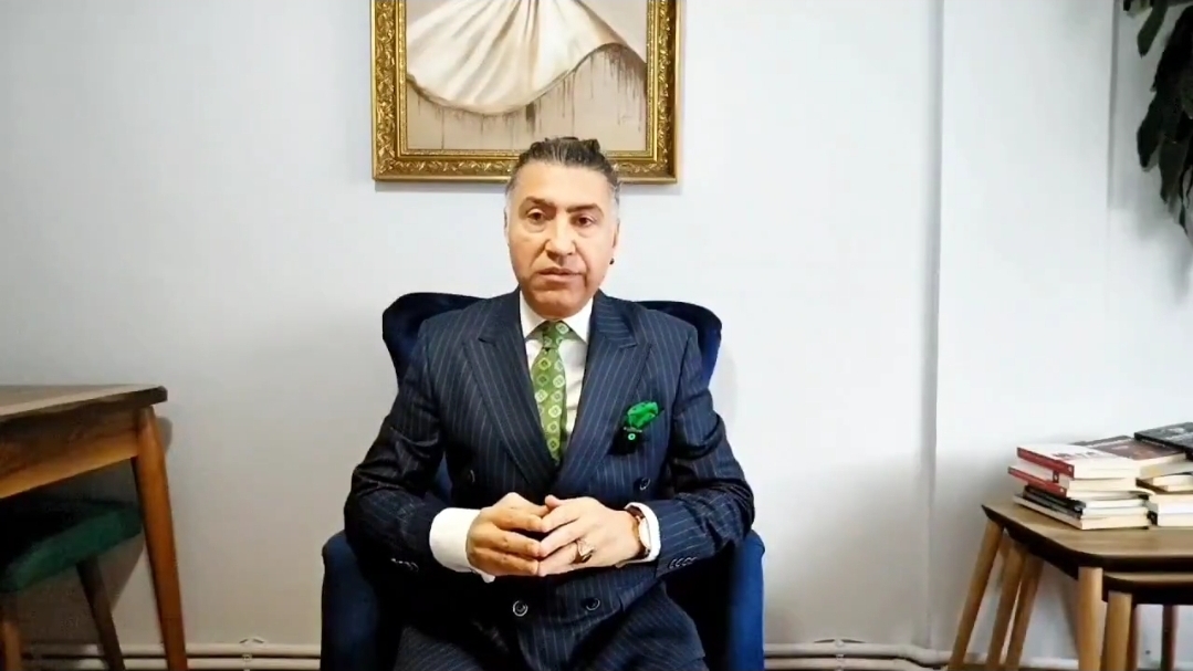 TRT Eski Spikeri Sırrı Er’den Sert Eleştiri: “Yandaş Muhalefet, Halkın Oylarını Çarçur Ediyor!”