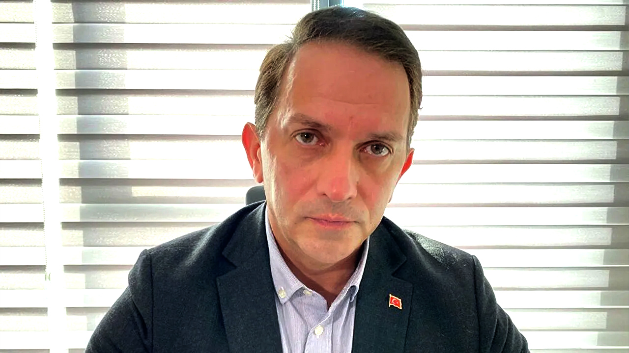 AK Parti’de “2 Milyon Dolar” İddiası Krizi: Mücahit Birinci Disipline Sevk Edildi, Ardından İstifa Etti