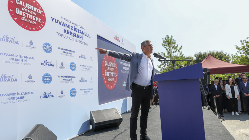 CHP Lideri Özgür Özel’den İstanbul’da Kreş ve Yurt Açılışında Sert Mesajlar: “Sandığı Tek Adama Vermeyeceğiz, Onun İçin Direniyoruz”