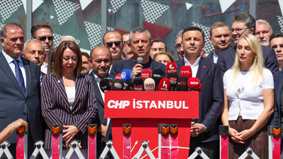 CHP Lideri Özgür Özel’den İstanbul İl Başkanlığı Açıklaması: “Özgür Çelik Görev Başında”