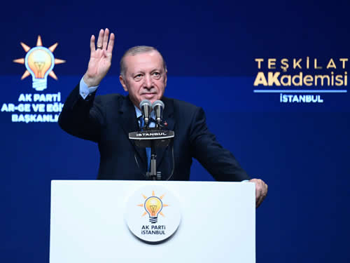 Cumhurbaşkanı Erdoğan: “86 Milyon Hep Birlikte Huzurlu Geleceğe Yürüyoruz”
