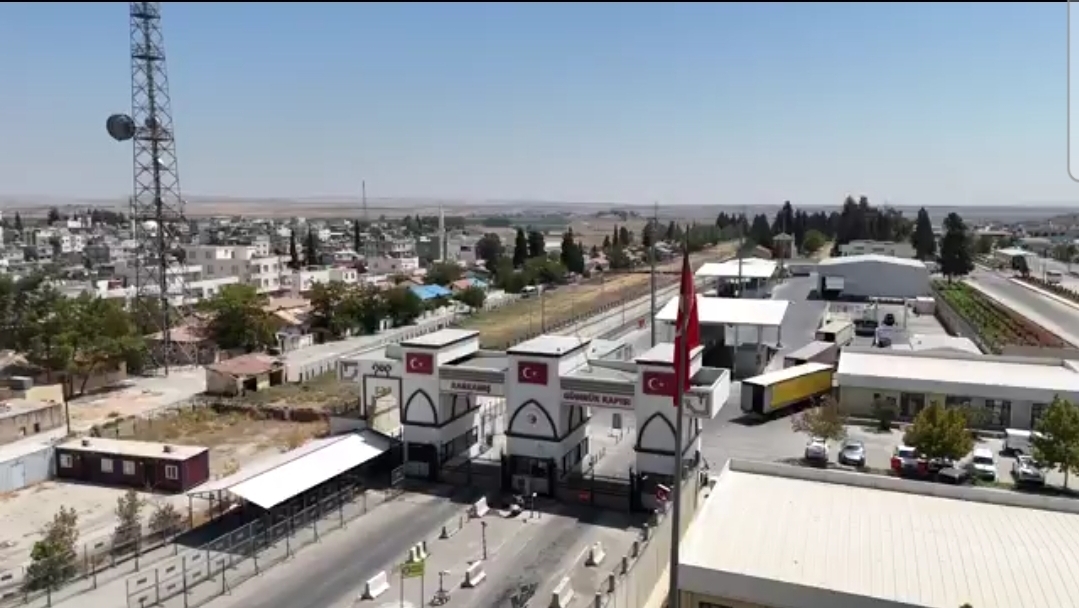 İçişleri Bakanı Ali Yerlikaya: “Türkiye Gönüllü Geri Dönüş Sürecinde Suriyeli Kardeşlerimizin Yanında”
